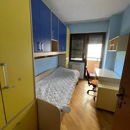 Urban In The Center Apartment Skopje